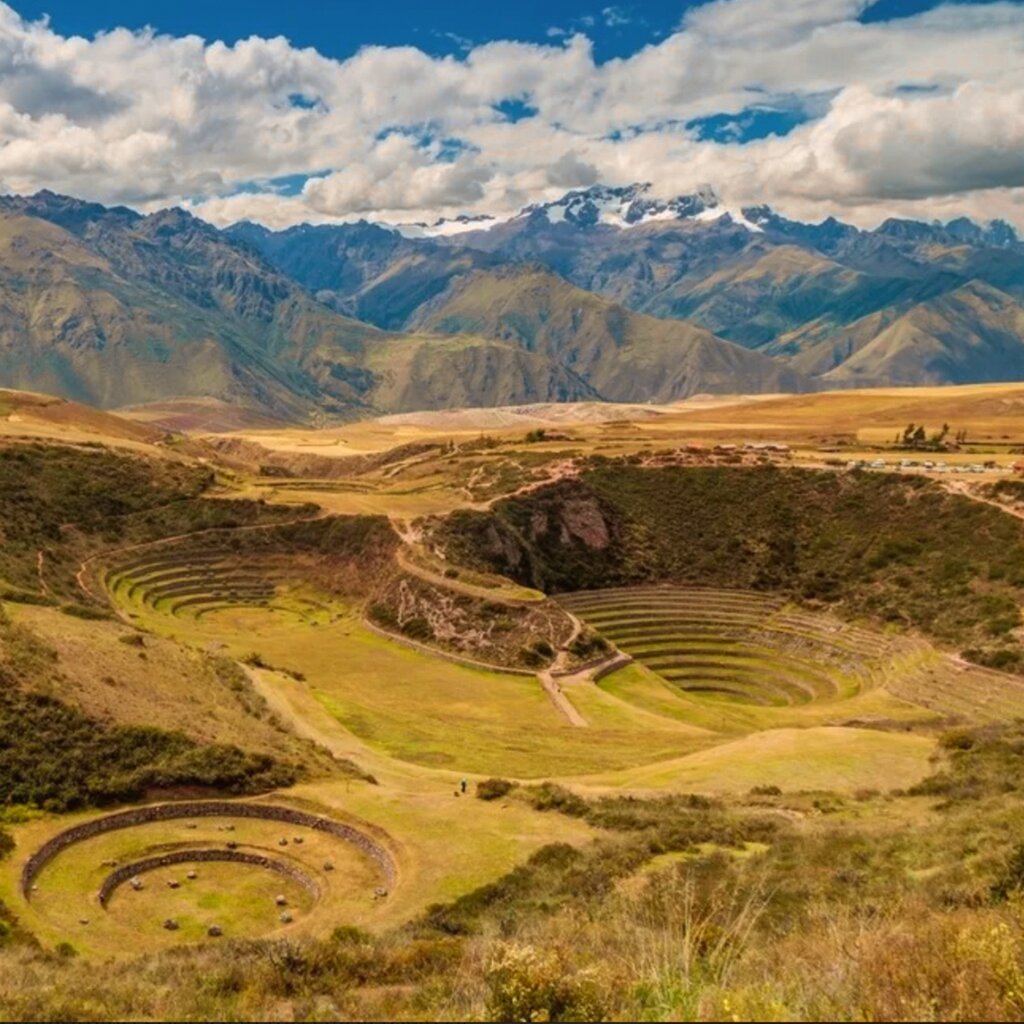 Moray, circular platforms with microclimates